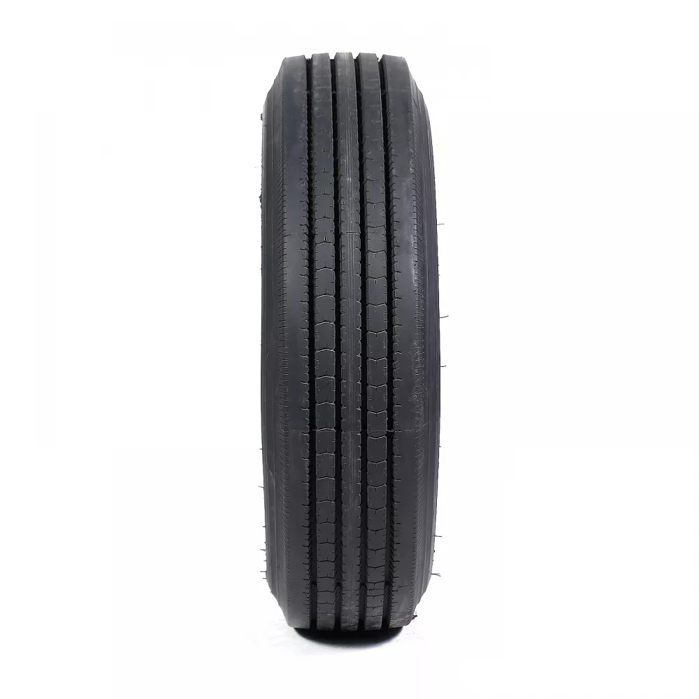 Грузовая шина 215/75 R17,5 Long March LM-216 16PR в Березниках